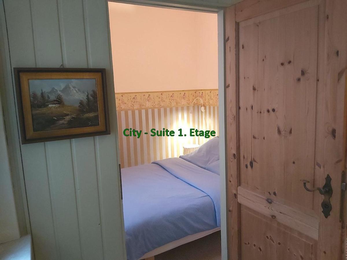 City-Ferienwohnungen-Dresden - Zentral Gelegen Im Haus Louisenstrasse 11 - Dresden-Neustadt Dış mekan fotoğraf