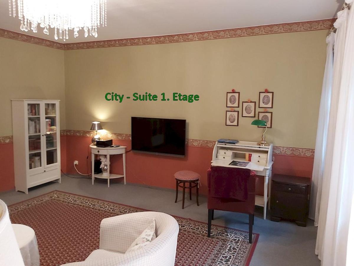 City-Ferienwohnungen-Dresden - Zentral Gelegen Im Haus Louisenstrasse 11 - Dresden-Neustadt Dış mekan fotoğraf