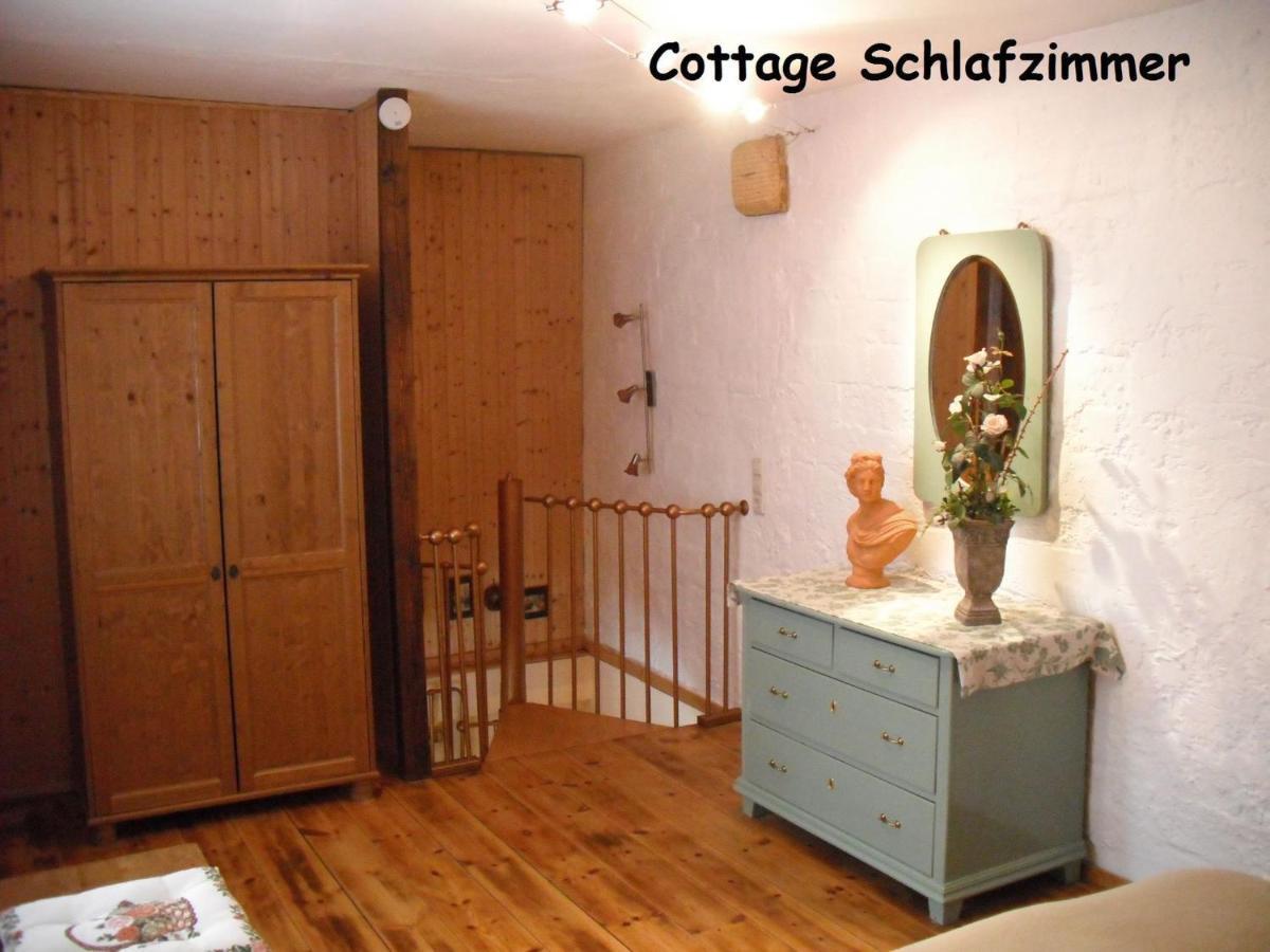 City-Ferienwohnungen-Dresden - Zentral Gelegen Im Haus Louisenstrasse 11 - Dresden-Neustadt Oda fotoğraf